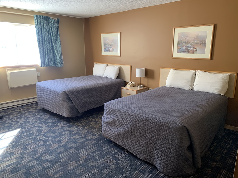 Lakeside Motor Inn - photo 13