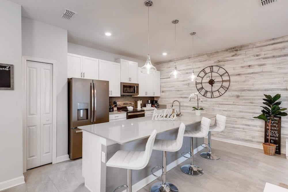4802 LL Dream Getaway Luxury Townhome w Pool - photo 82