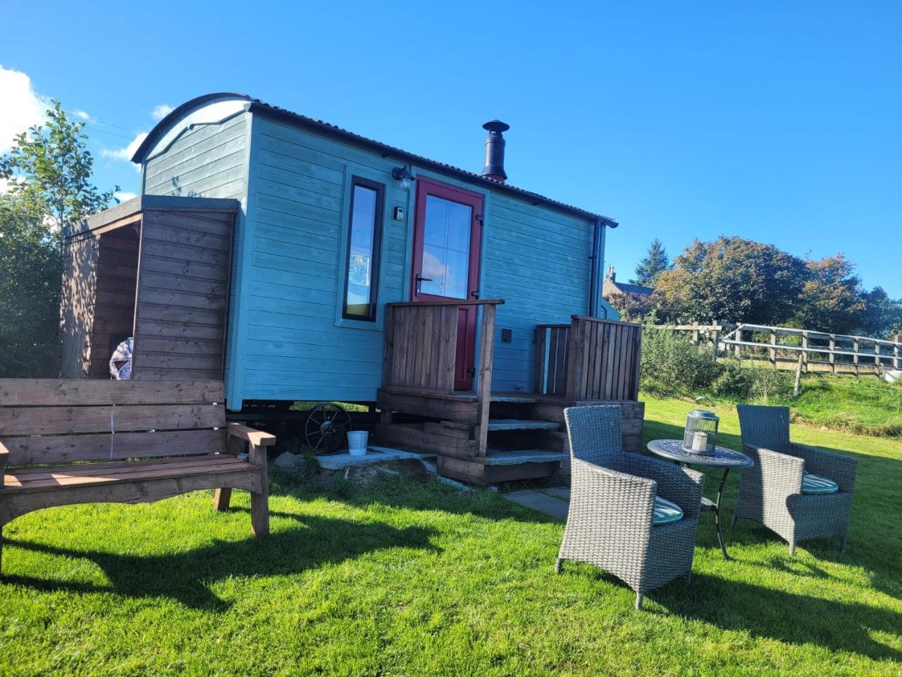 The Shepherds Hut at Forestview Farm pet-friendly hotel Greenisland