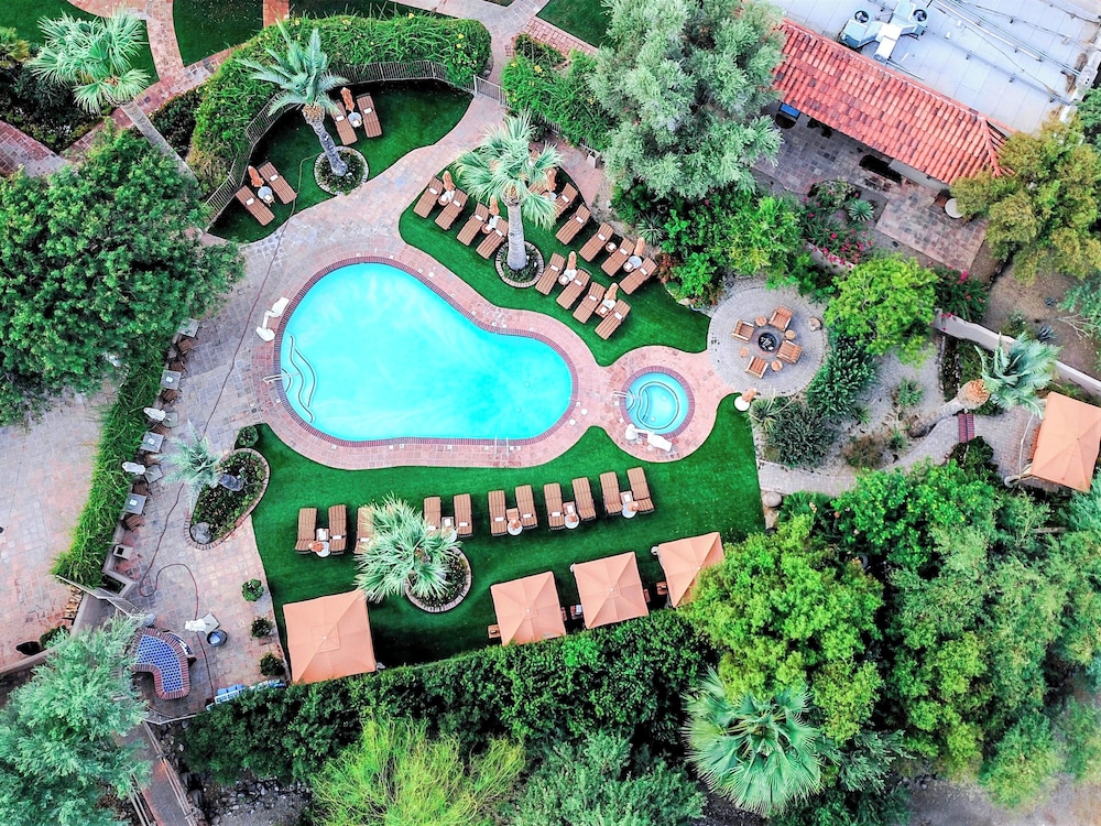 Hermosa Inn - photo 17