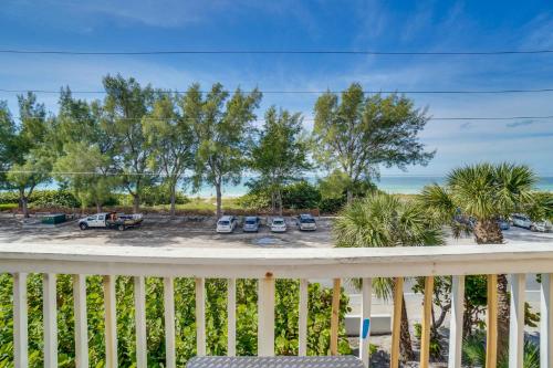 Amazing Sunset Views Close To It All in Bradenton Beach, United States