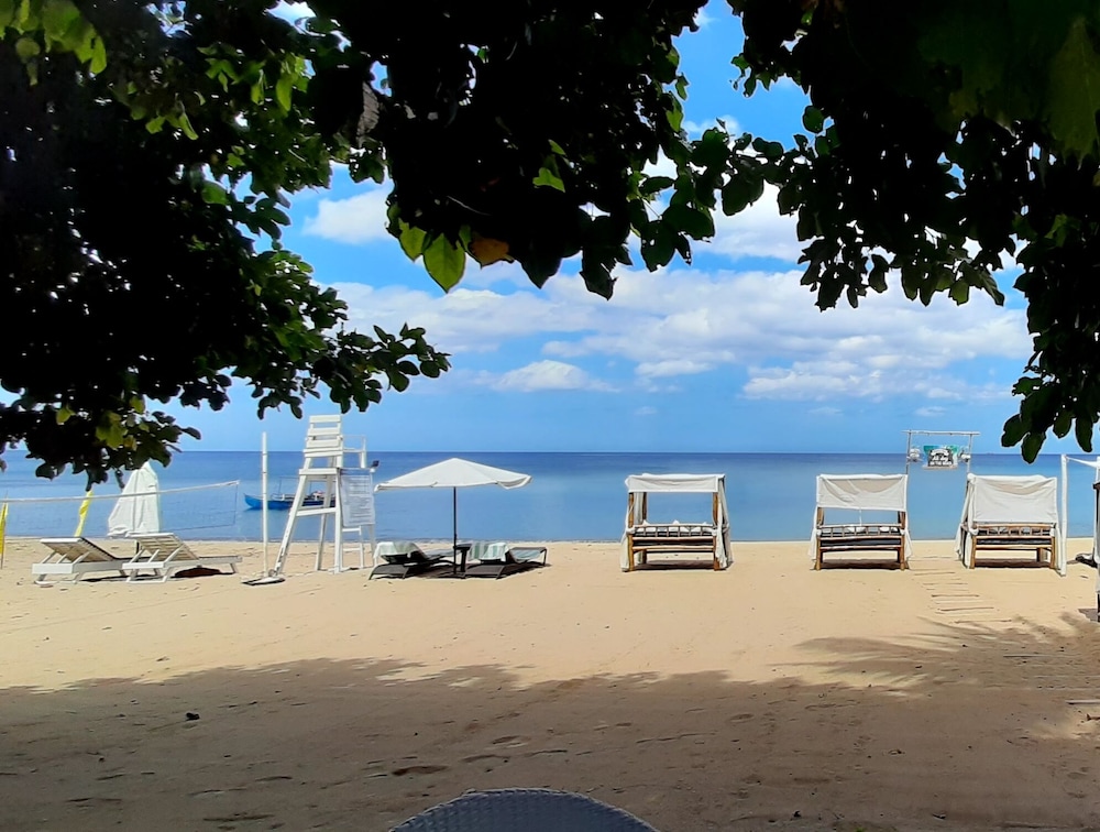 Brazaville Beach Resort in Cauayan, Philippines