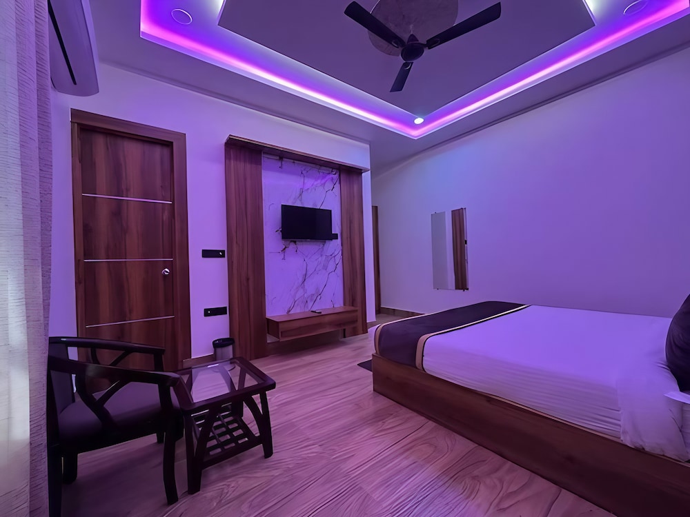 The Vrindavan Inn in Vrindavan, India