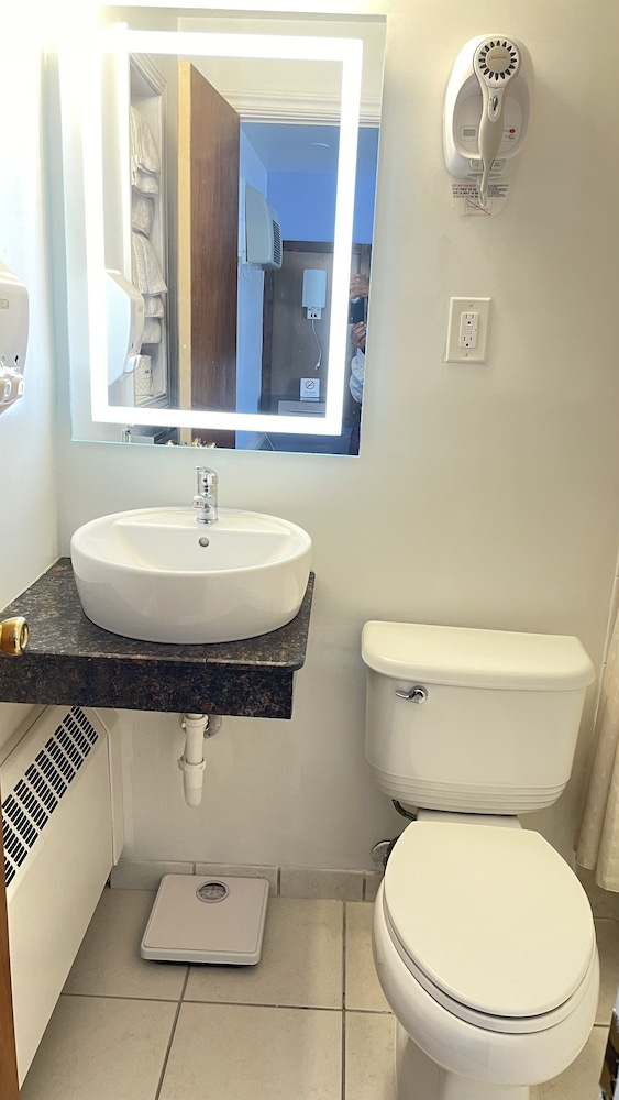 Scottish Inns North Tonawanda - photo 22