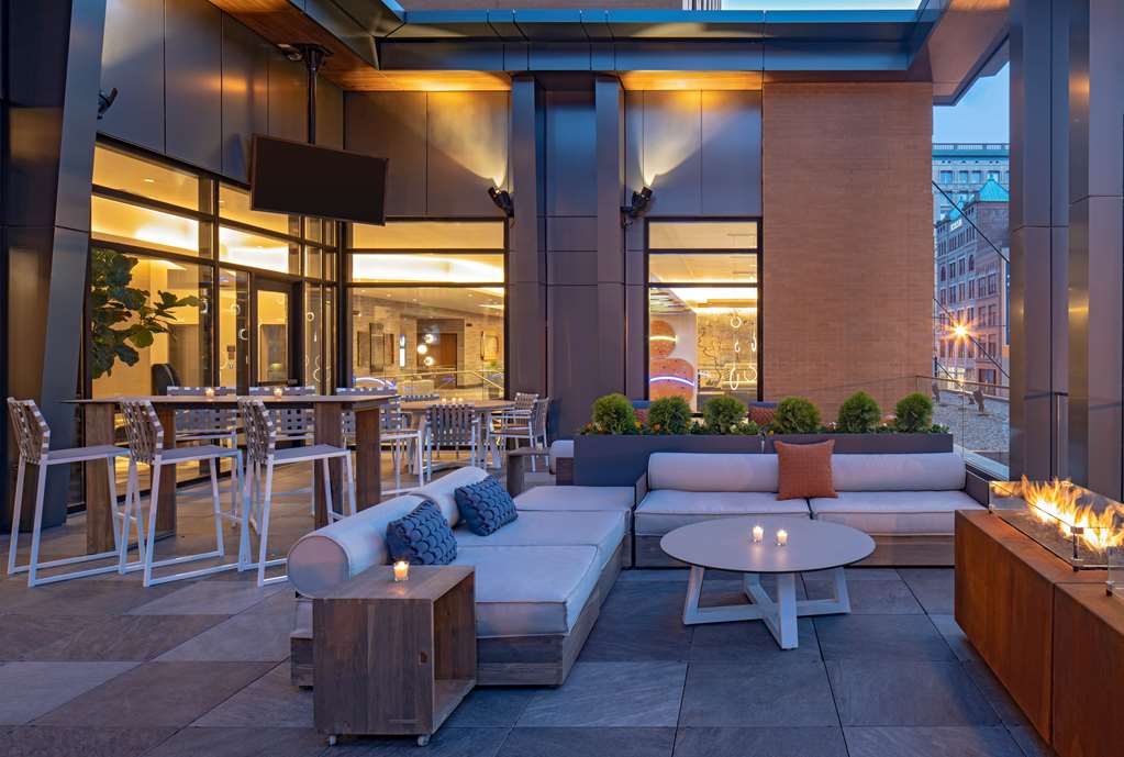 Hyatt House Indianapolis Downtown - photo 11