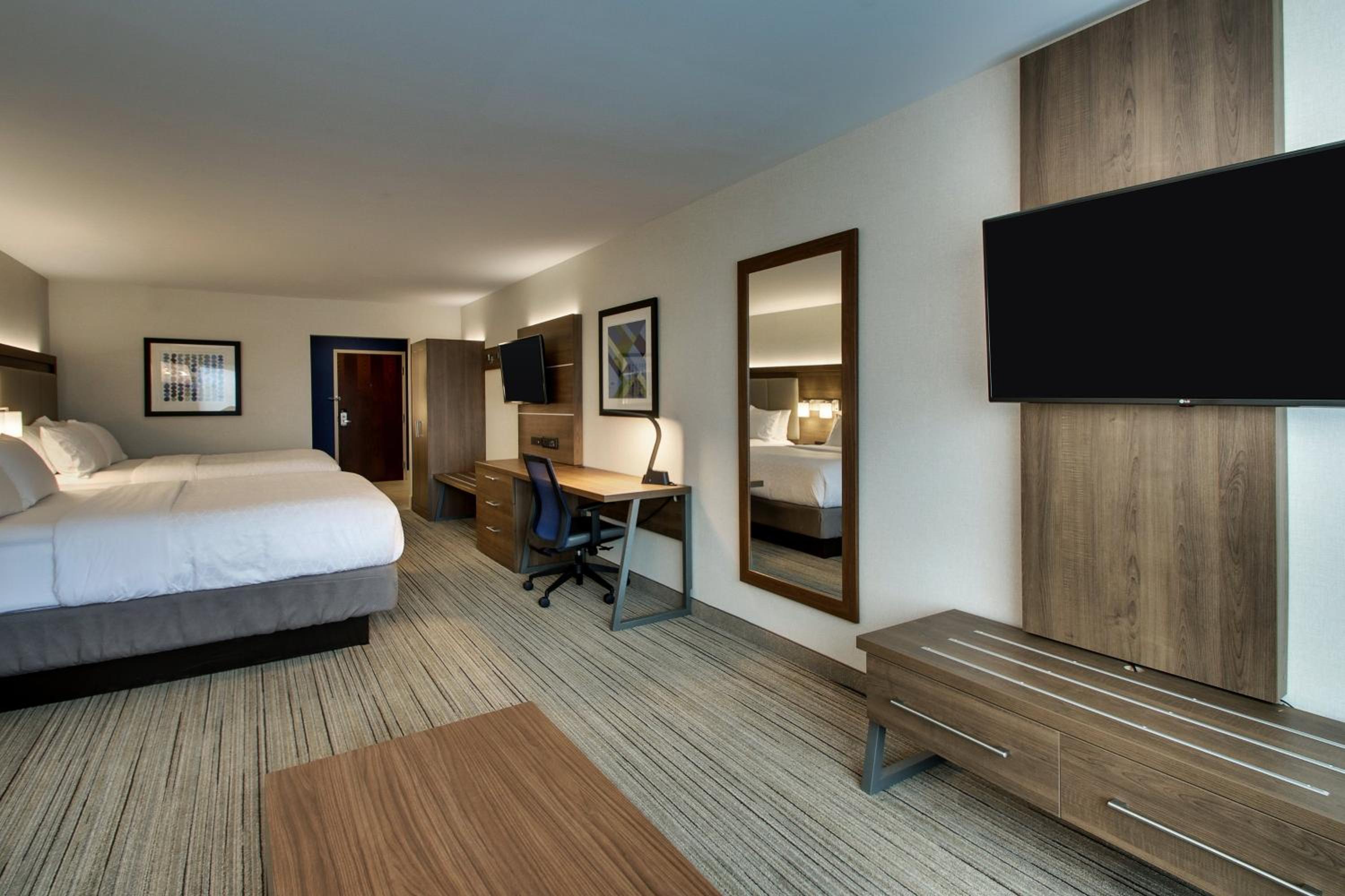 Holiday Inn Express & Suites Mt Sterling North by IHG - photo 102