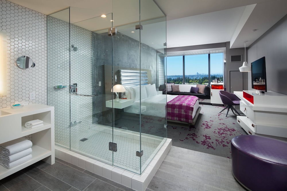W Bellevue - photo 16