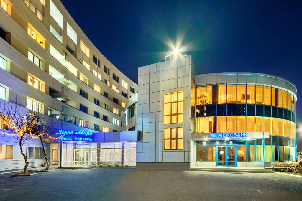 Chorne More - carbon neutral hotel in Kyiv