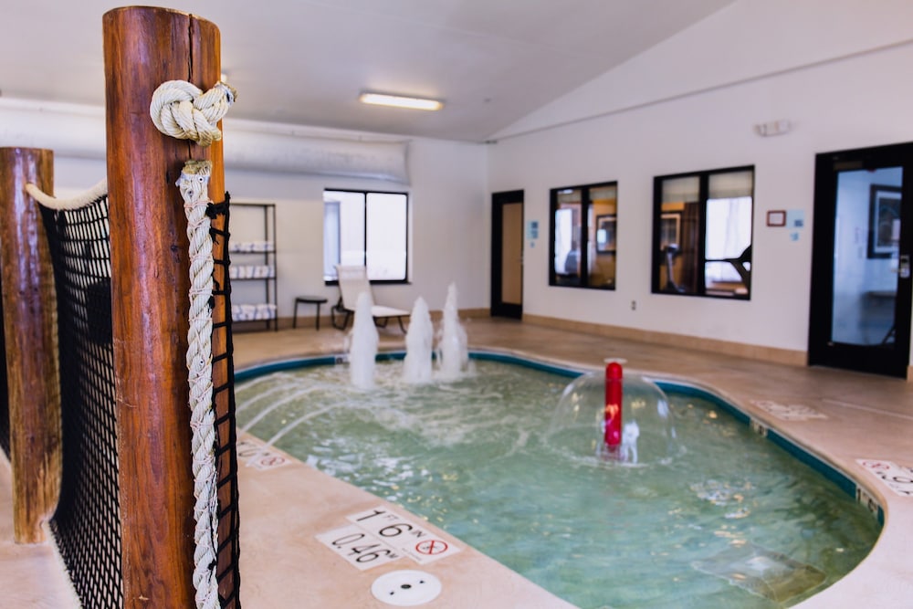 Holiday Inn Express Hotel & Suites Sidney by IHG - photo 9