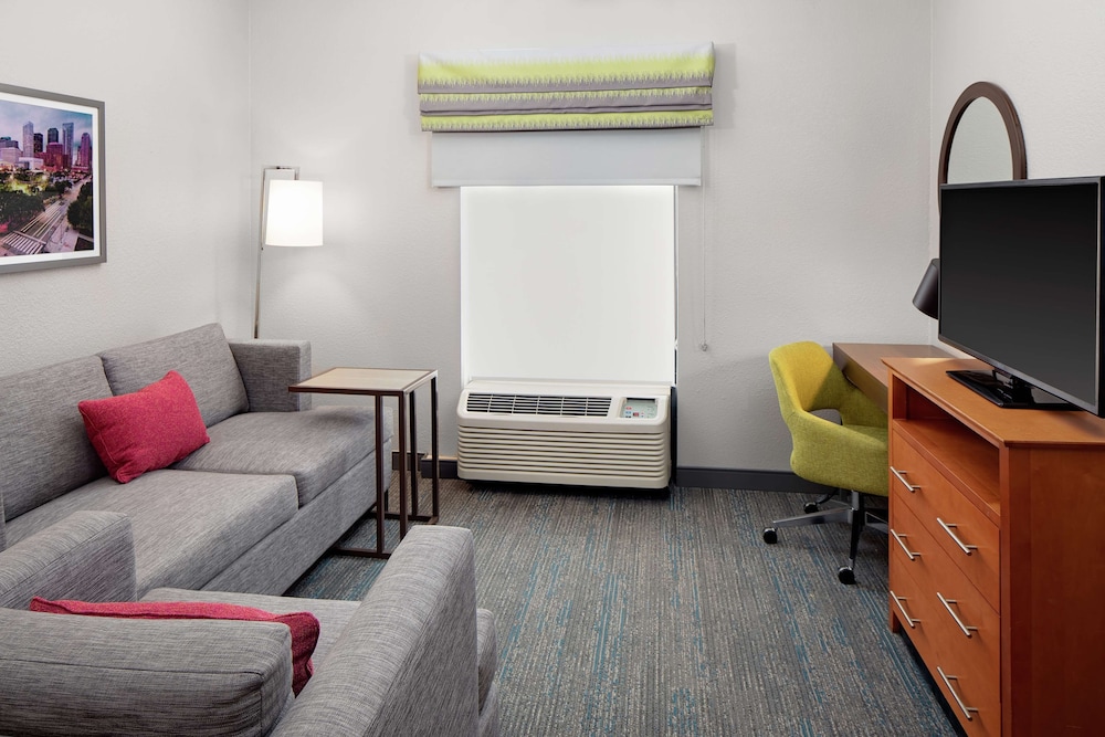 Hampton Inn & Suites Houston Medical Center NRG Park - photo 22