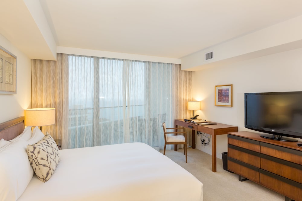 Jet Luxury at The Trump Waikiki - photo 59