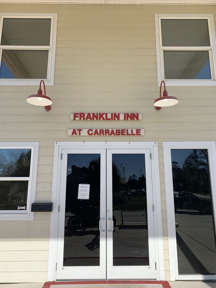 Franklin Inn - photo 11