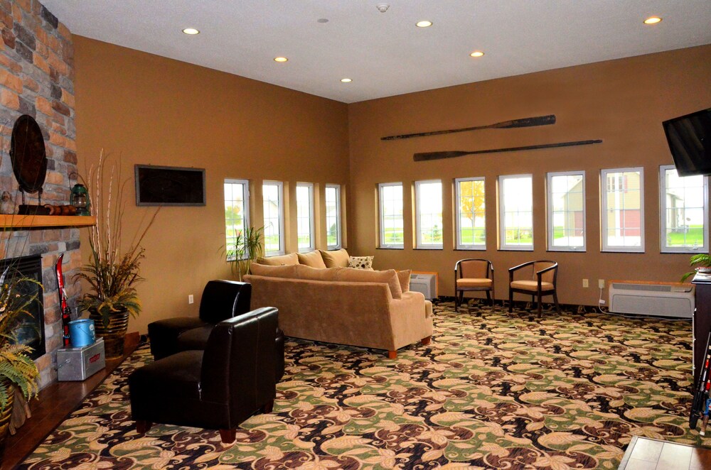 Cobblestone Inn and Suites Lake View - photo 2