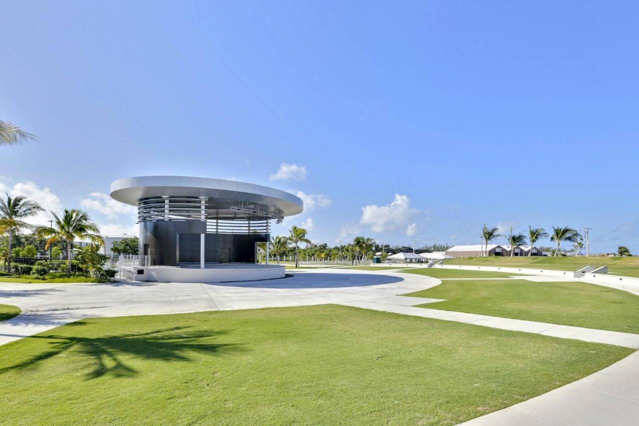 Linger Longer by Avantstay Key West Walkable Gated Community Shared Pool Week Long Stays Only - photo 19