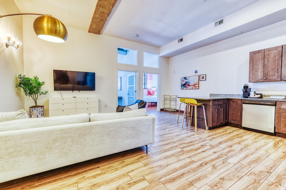 Sosuite at Independence Lofts - photo 152