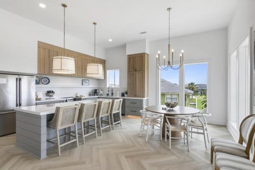 Beach Access Golf Cart Games Fire Pit Beach Chairs in Bolivar Peninsula, United States