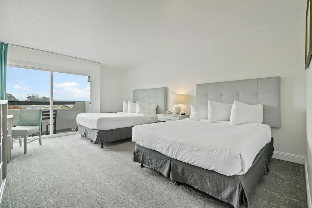 La Serena Inn - photo 31