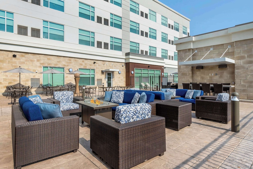 Cambria Hotel Fort Mill - photo 52