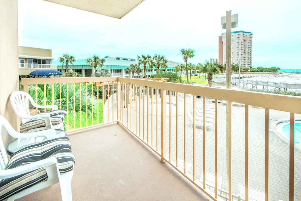 Pelican Beach Resort 213 - photo 24