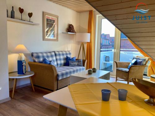 Peninsula Retreat — Rye