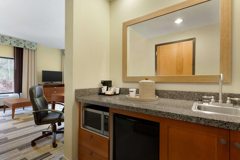 Hampton Inn & Suites Birmingham East Irondale - photo 7