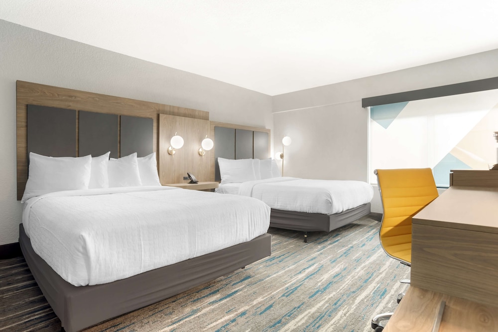 Best Western Plus Mobile Inn & Suites - photo 5