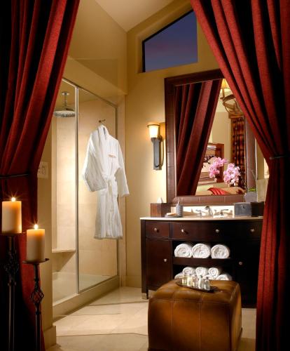 Rustic Inn Creekside - photo 22