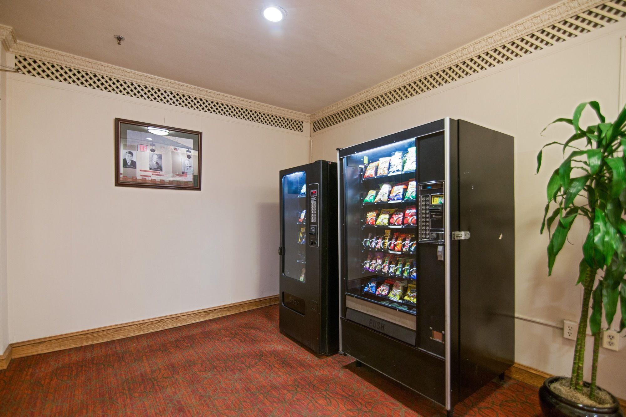 Hotel Harrington - photo 25