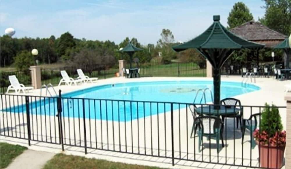 Mariann Travel Inn Scottsburg - photo 12