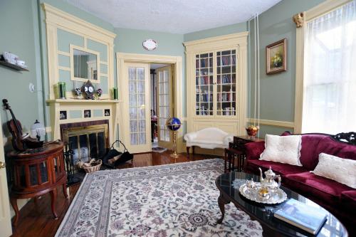 Wildflowers Inn - featured photo