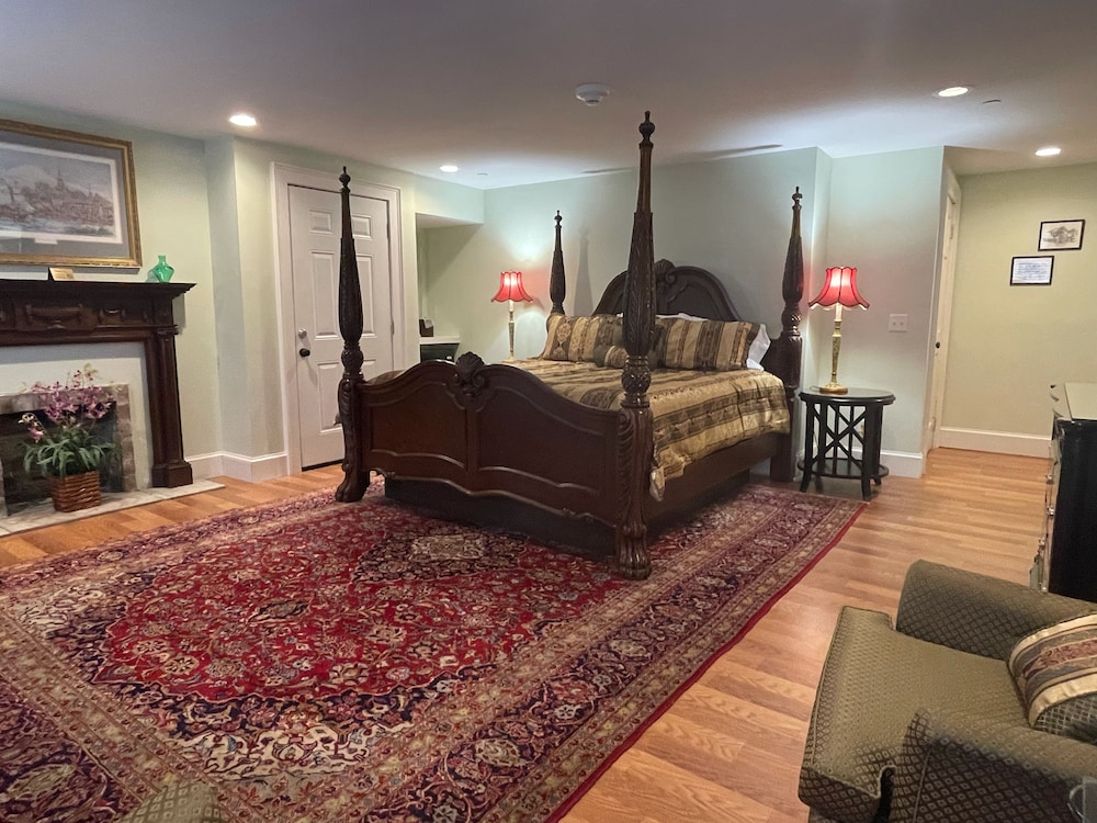 Godley Manor - photo 5