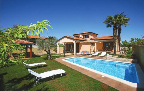 Beautiful Home In Novigrad With Wifi — 4-Star Luxury Hotel in Novigrad, Croatia