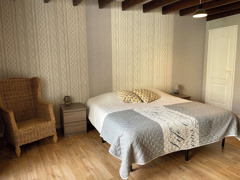 Gites du Domaine de Vandenesse & Spa — Chateauneuf — photo 2