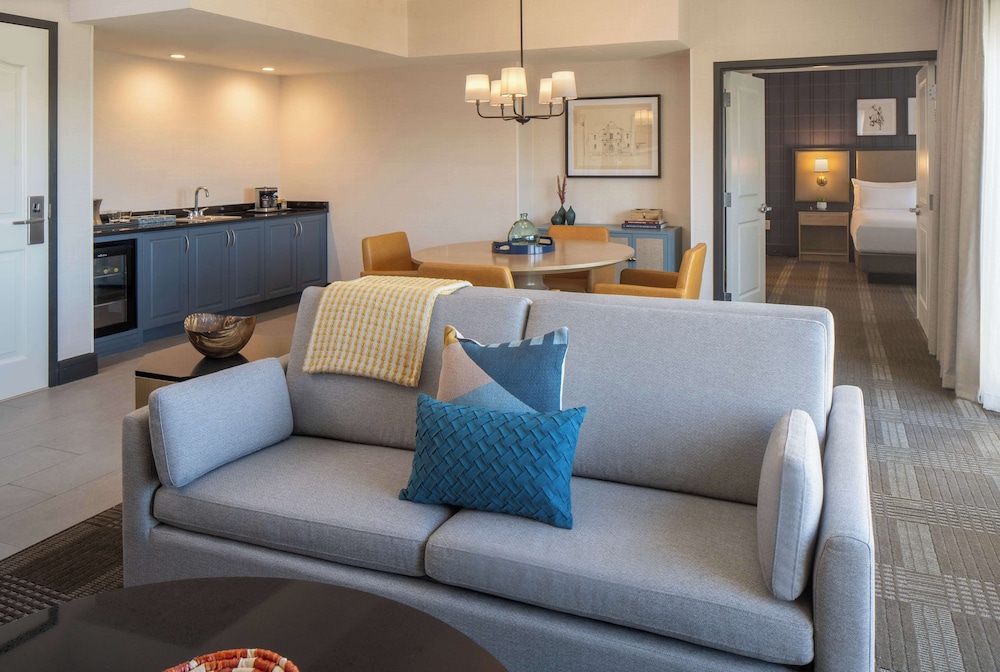 Hilton San Antonio Hill Country - photo 30