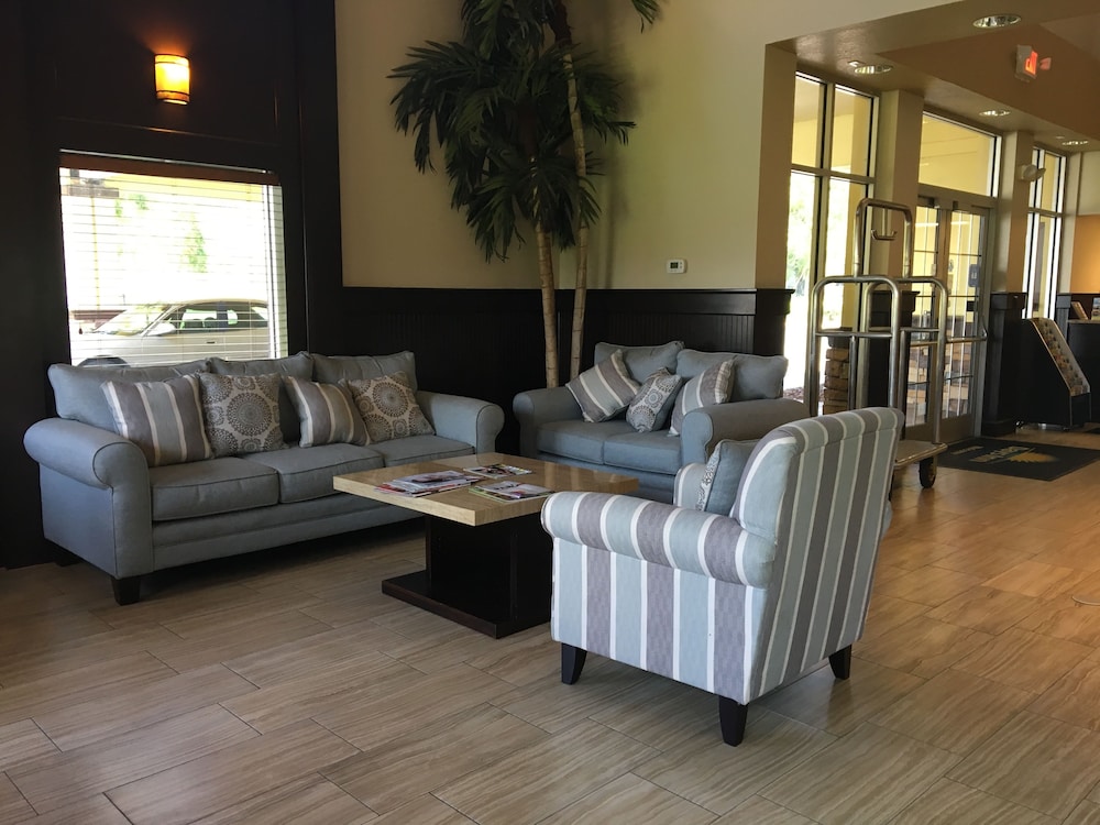 Days Inn by Wyndham Brooksville Dade City - photo 5