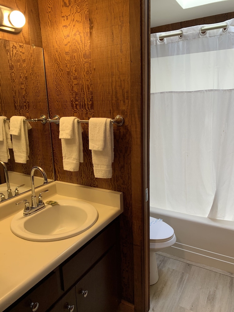 Alta Sierra Village Inn - photo 10