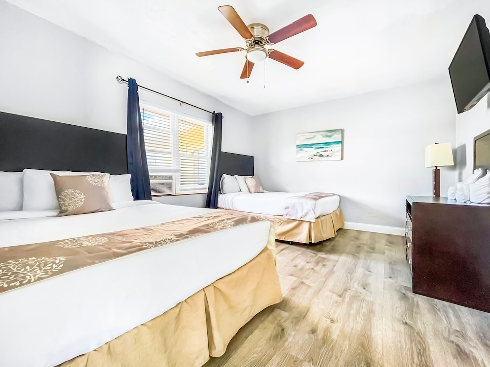 Hollywood Beach Hotels - photo 38