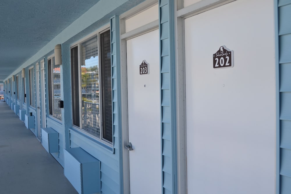 Silver Surf Gulf Beach Resort - photo 37