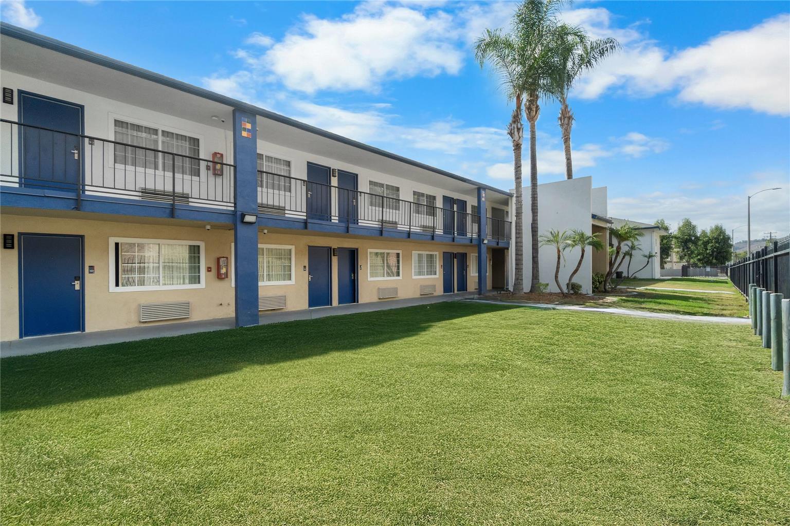 Travelodge by Wyndham Fairplex Pomona - photo 7