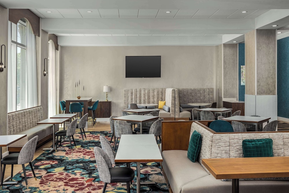 Hampton Inn by Hilton New Orleans French Quarter Market Area - photo 30