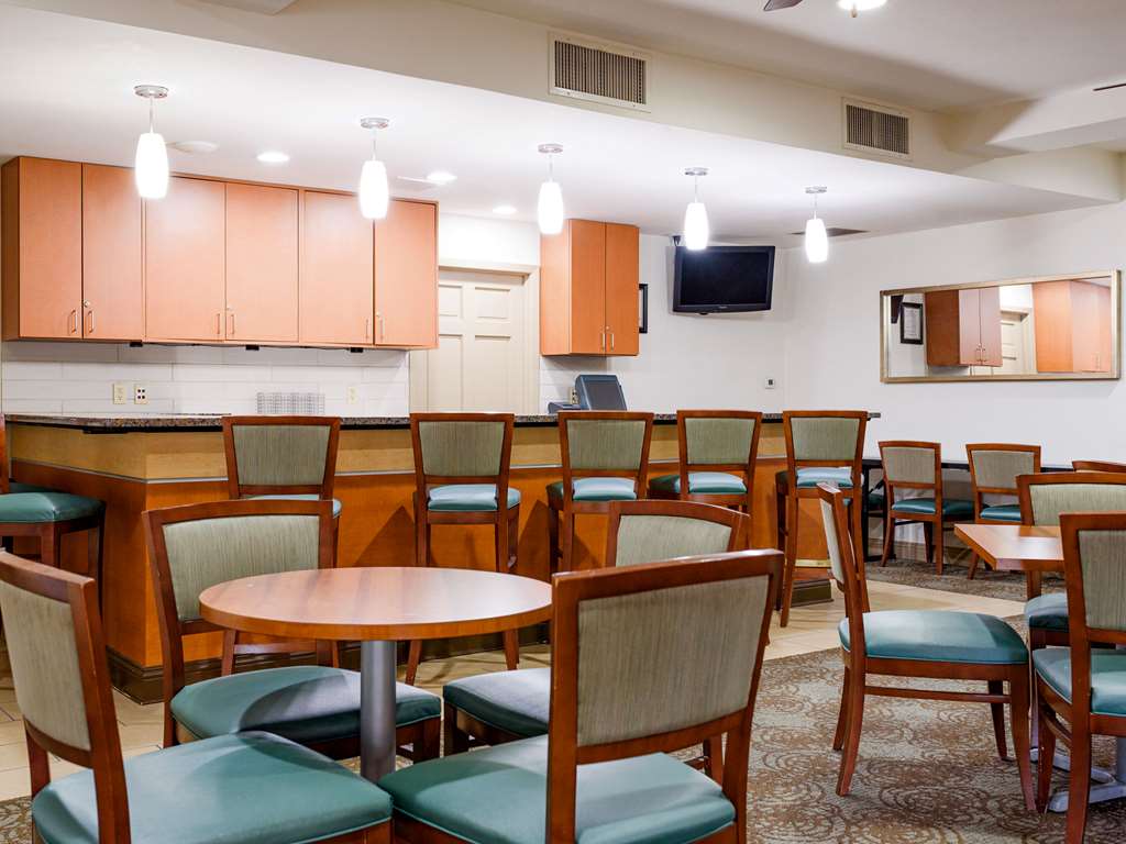 Comfort Suites Baton Rouge South I 10 - photo 34