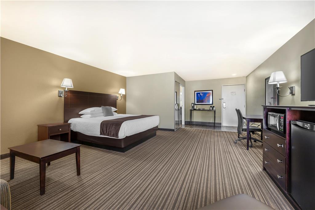Best Western Plus Winslow Inn - photo 22