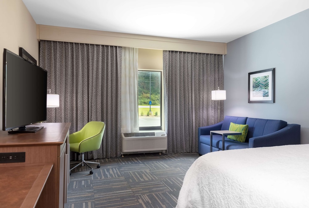 Hampton Inn Wetumpka - photo 22