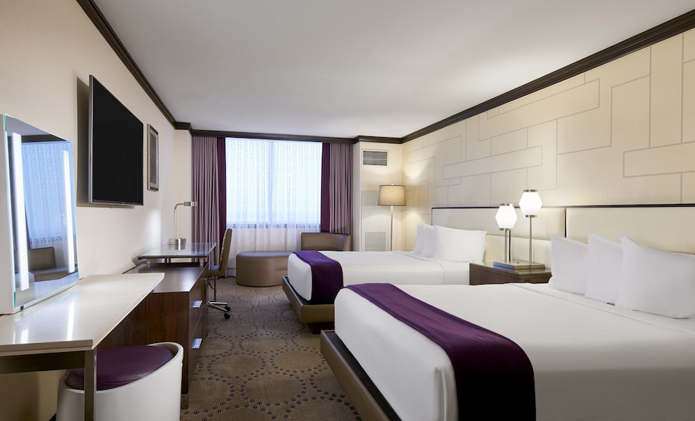 Harrah s Resort Atlantic City A Caesars Rewards Destination - photo 20
