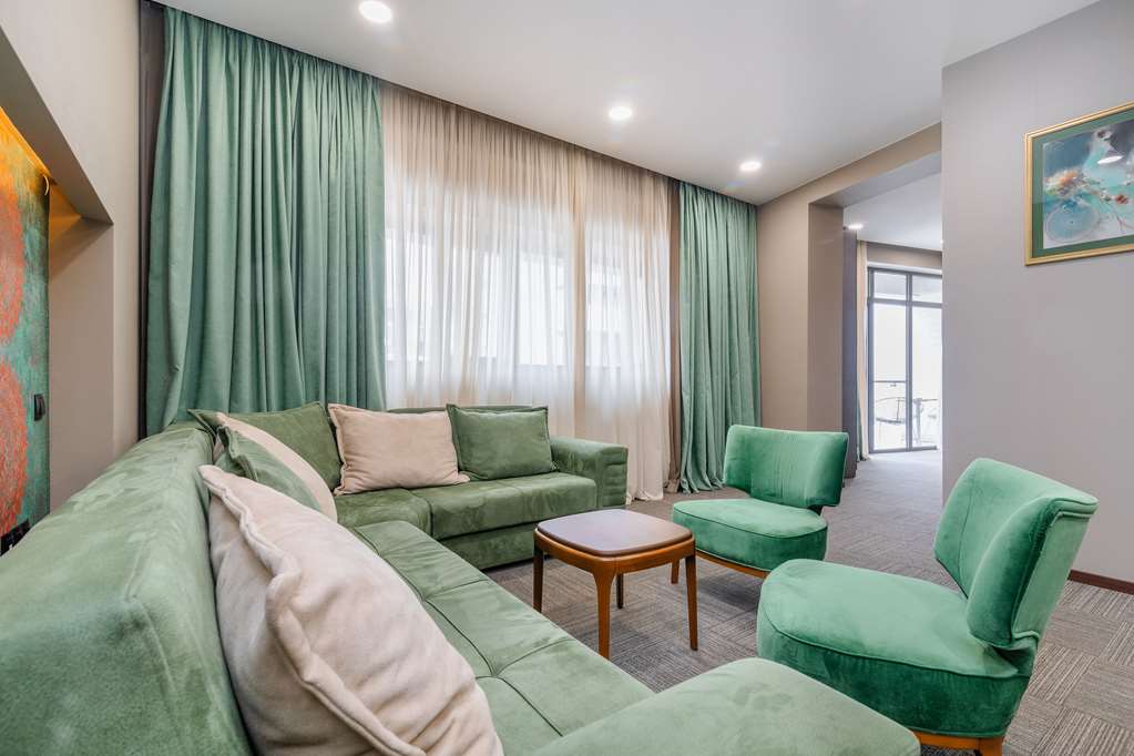 Barnovi Suite