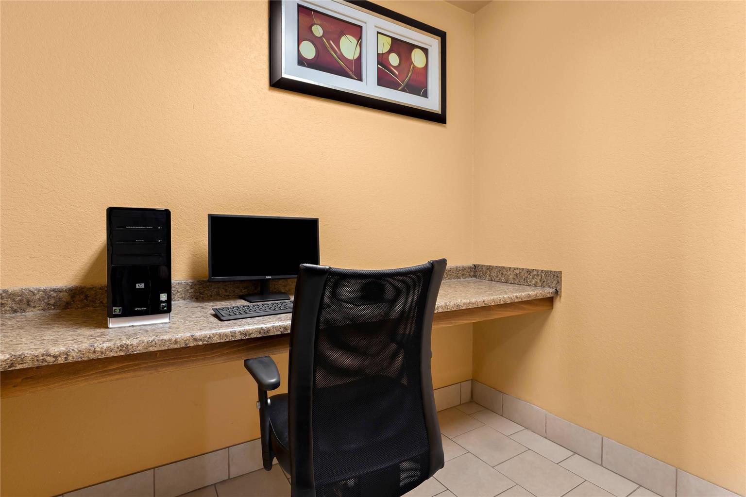 Quality Inn & Suites McAlester on Hwy 69 - photo 30