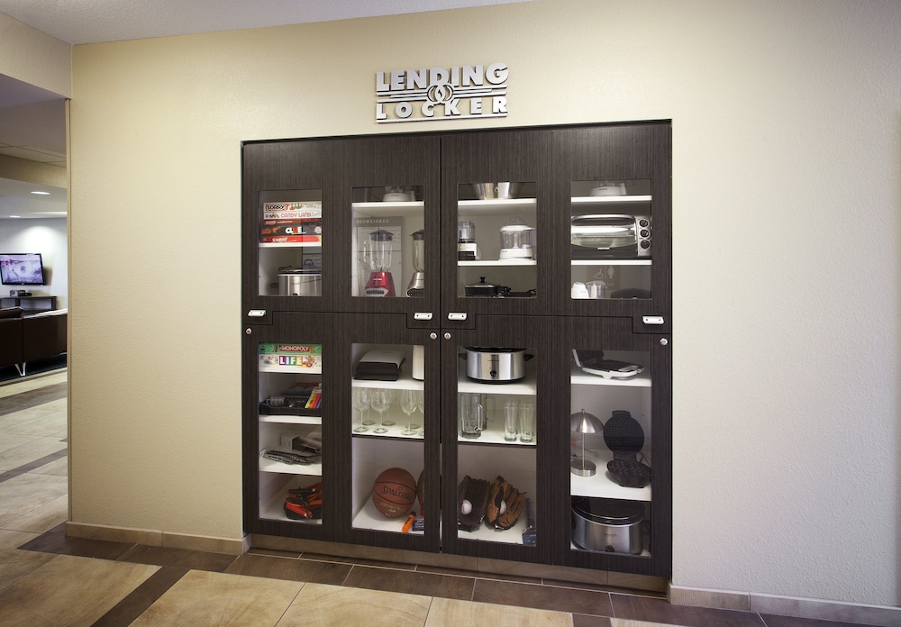 Candlewood Suites San Antonio Airport by IHG - photo 16