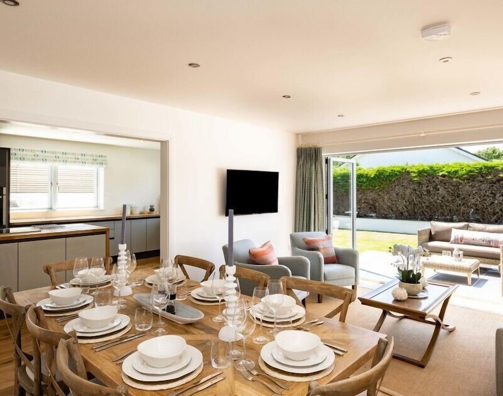 Artemis - carbon neutral hotel in Wadebridge