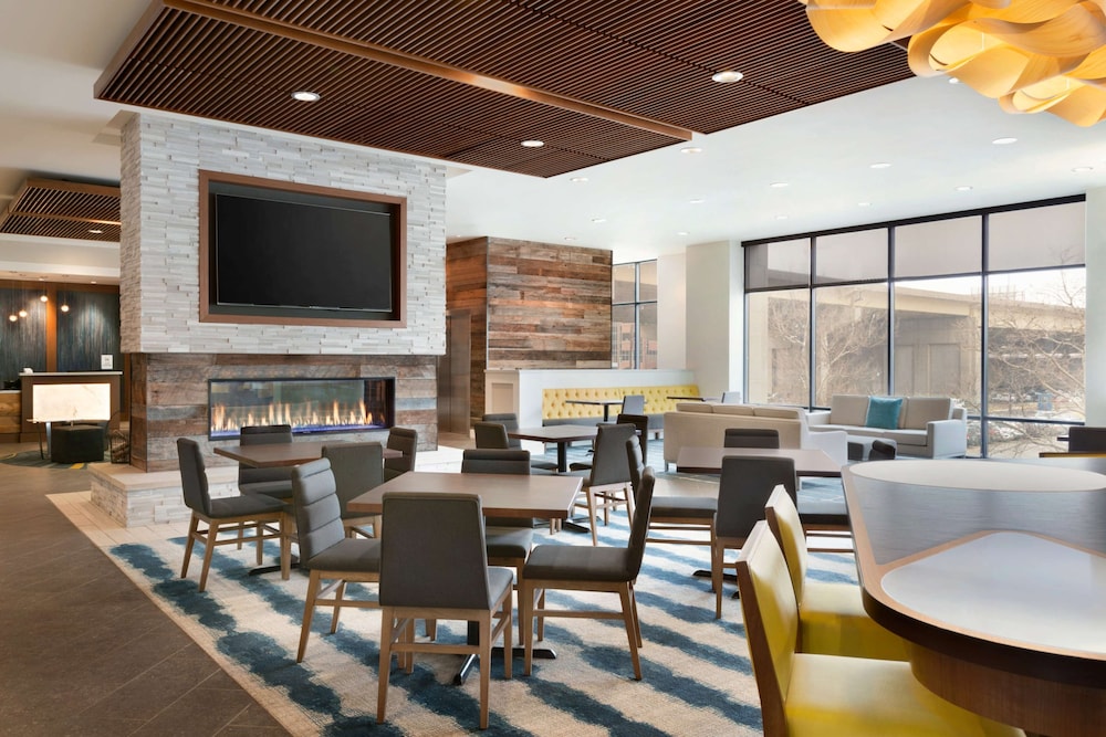 Homewood Suites by Hilton Pittsburgh Downtown - photo 9
