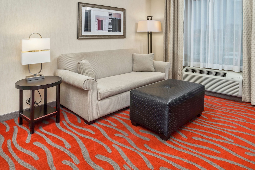 Hampton Inn & Suites Tulsa Catoosa - photo 25